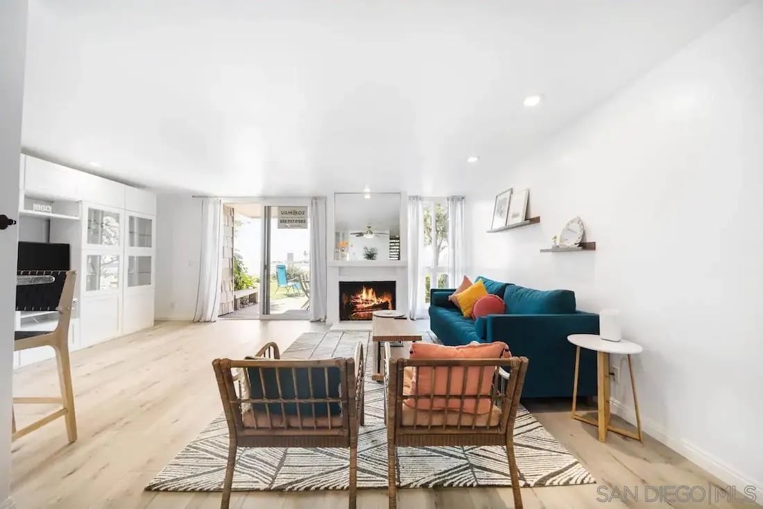 999 N Pacific St, Unit G35