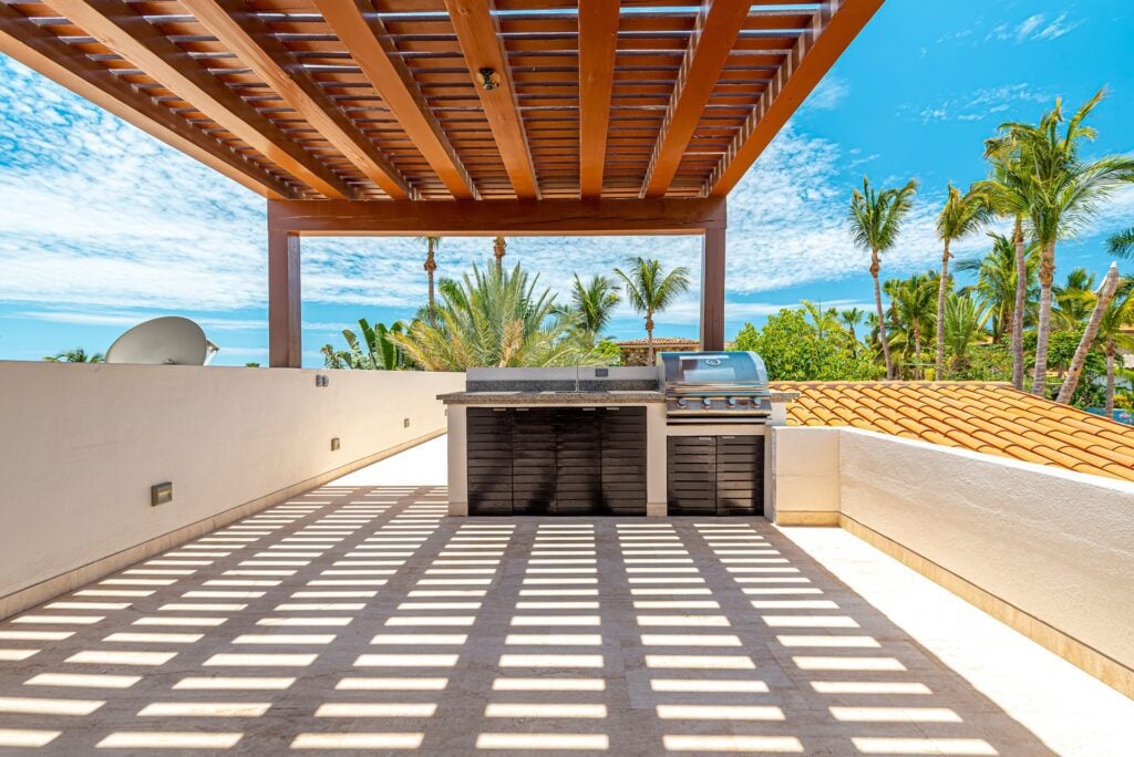 New Ideas for Outdoor Kitchen Decor