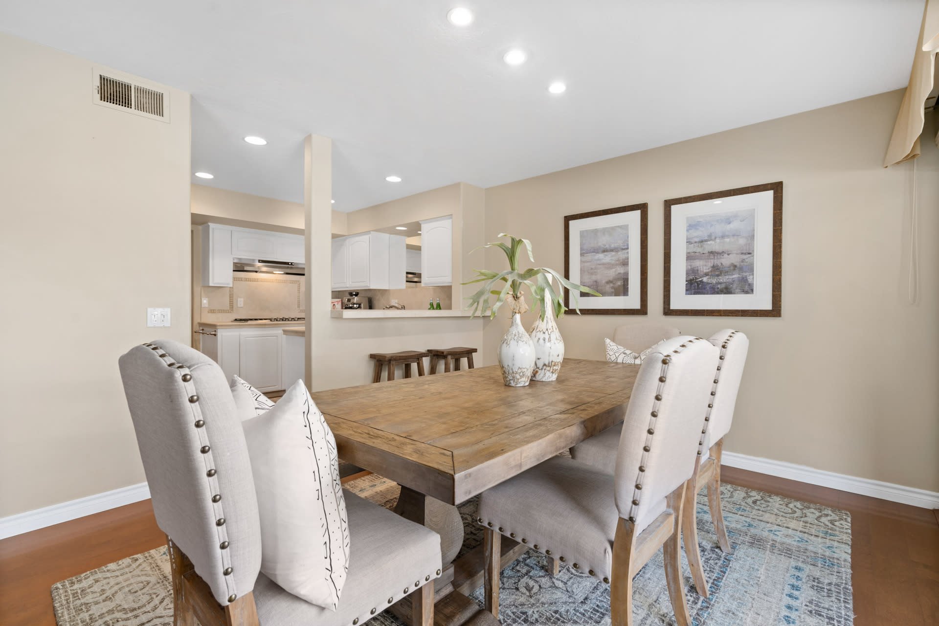 2135 Vista Laredo