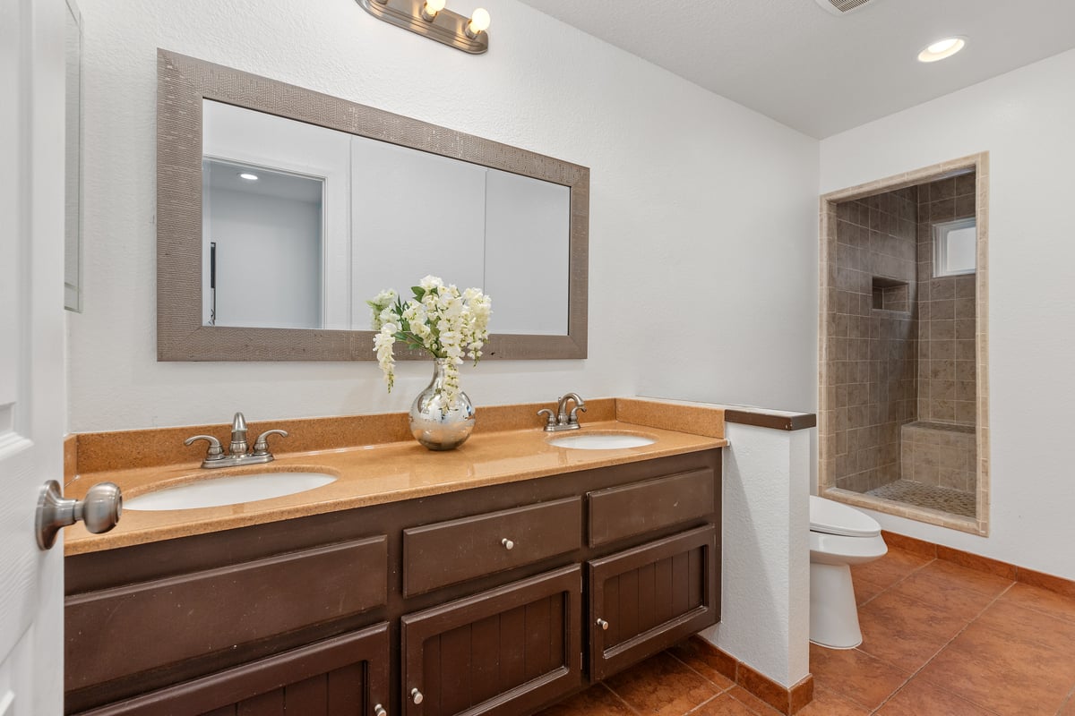 23922 Copenhagen St, Mission Viejo, CA 92691