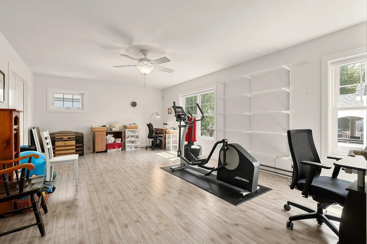 994 Ocean Blvd