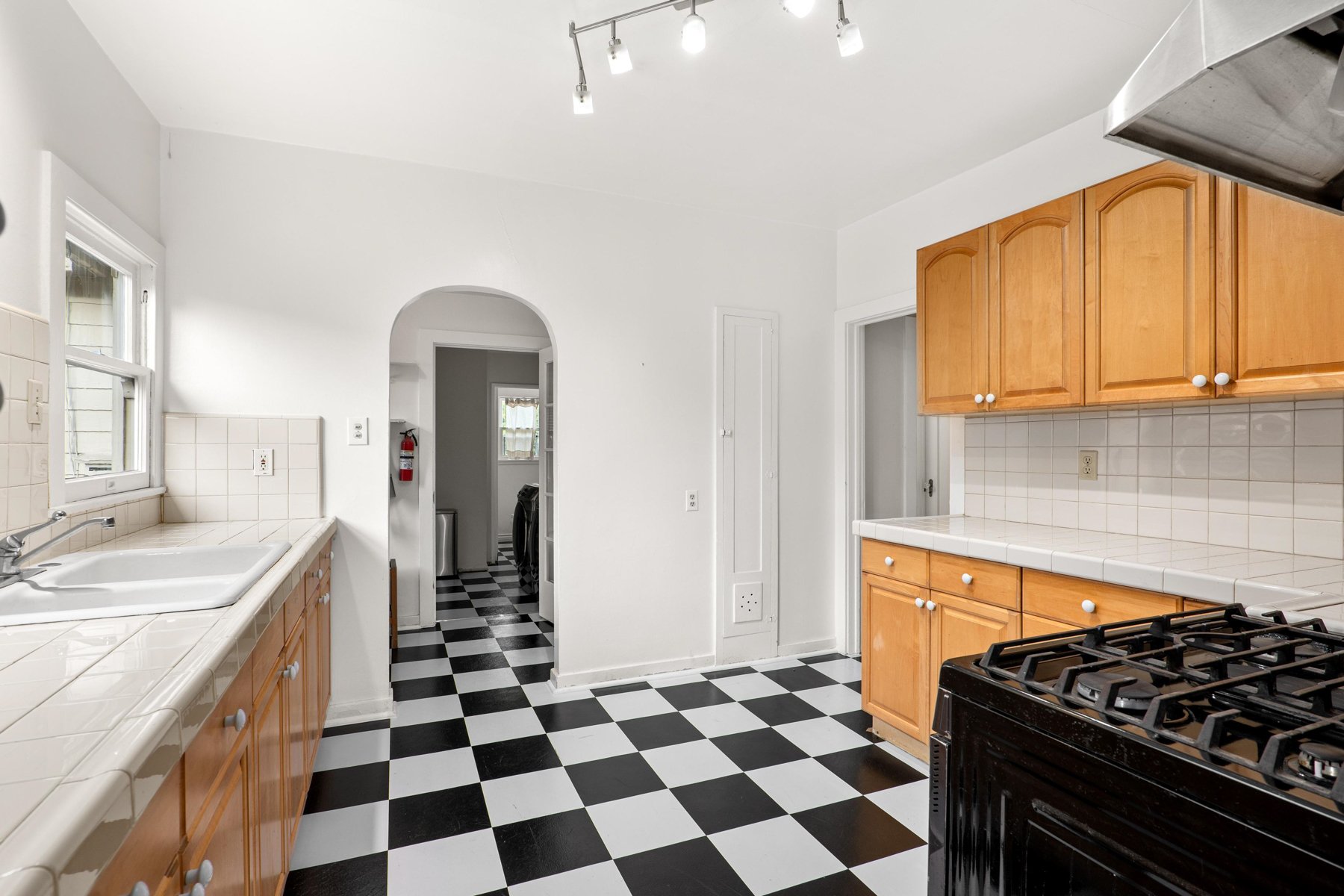 2805 11th St, Sunset Park
