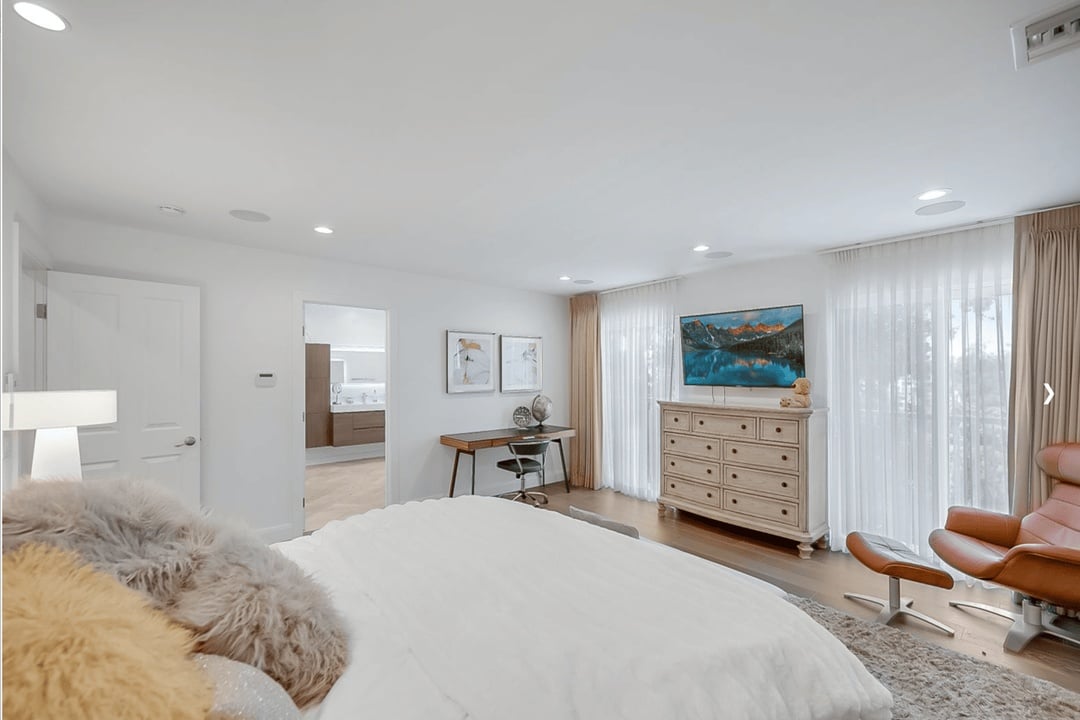 Luxe, Bellagio, 90049