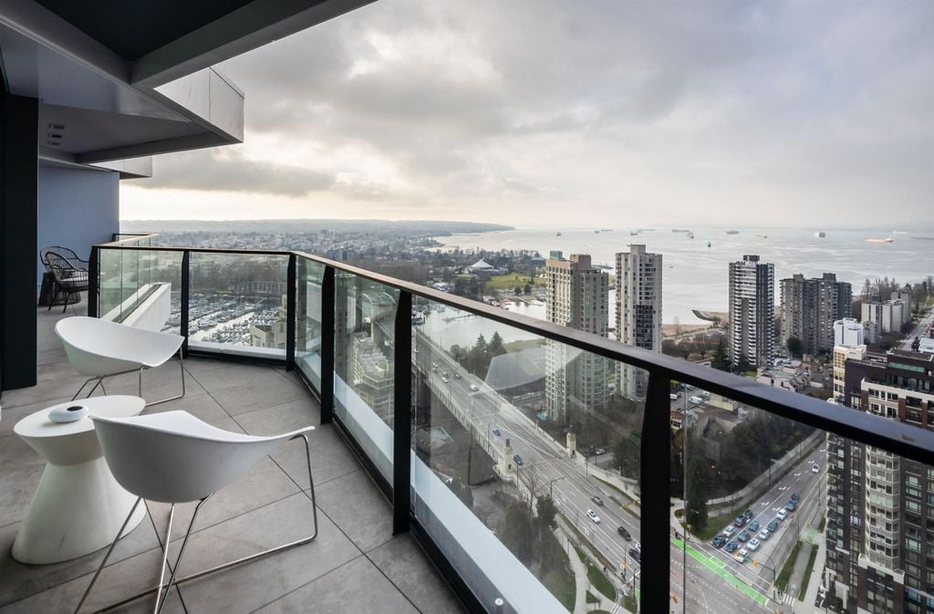 889 Pacific St, #3103