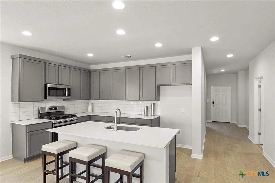 161 Mountain Sage Loop