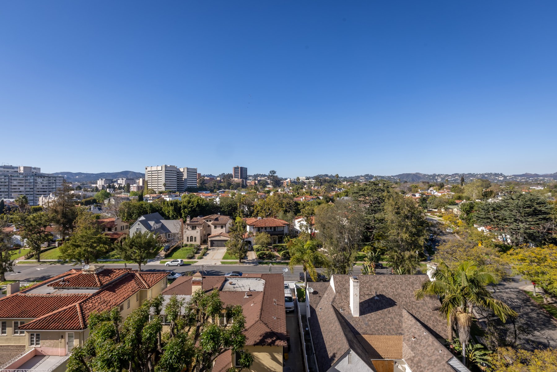 10751 Wilshire Blvd #908, Westwood