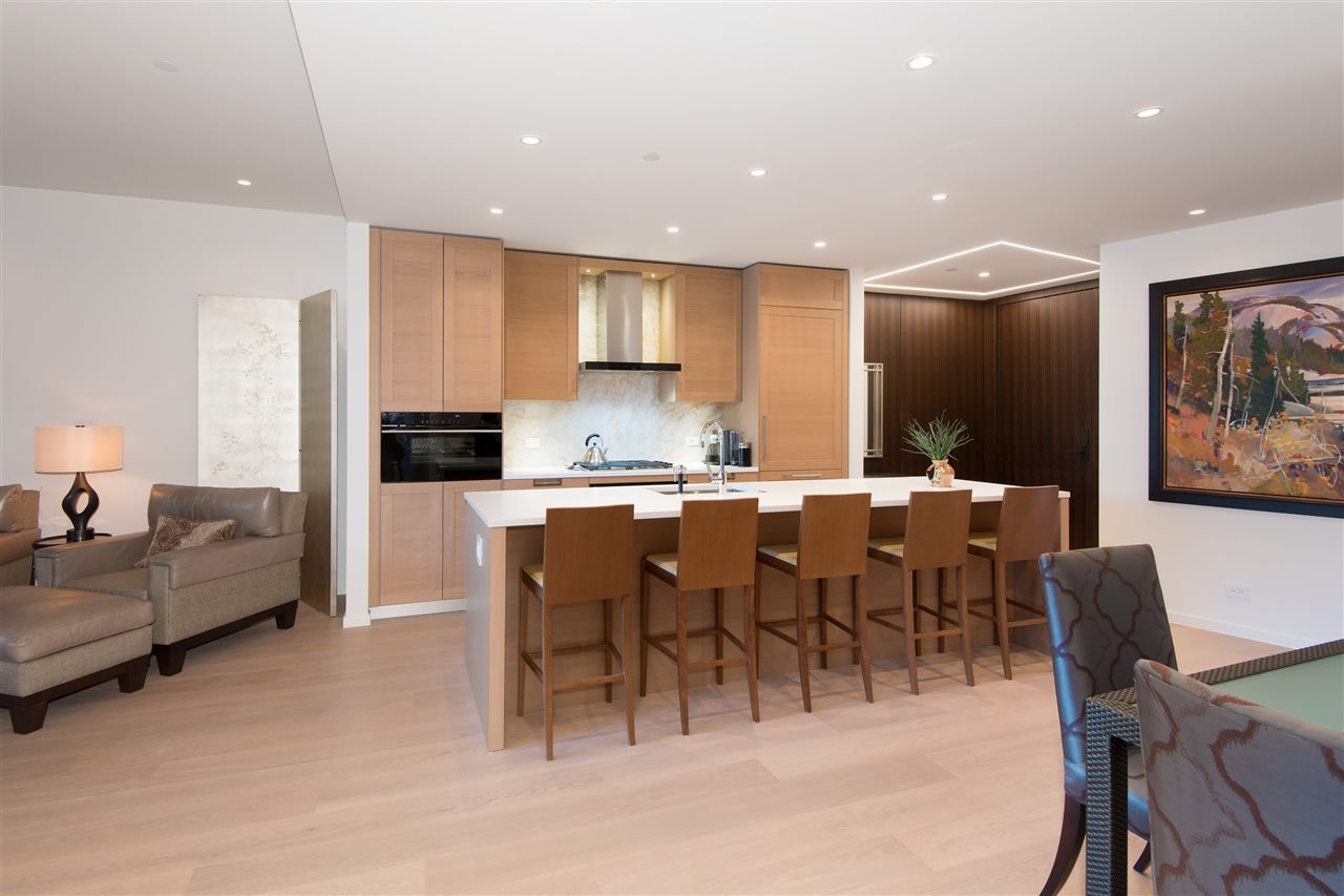 309-1355 Bellevue Ave