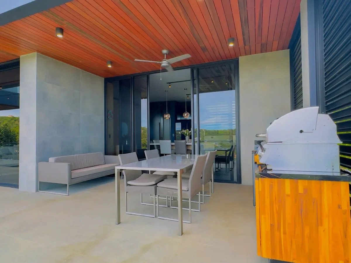 Elevated Infinity Pool Home, Papagayo, Guanacaste