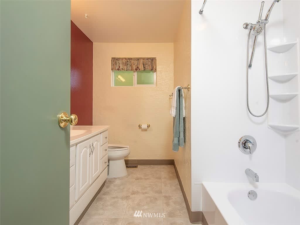 14401 43rd Ave W