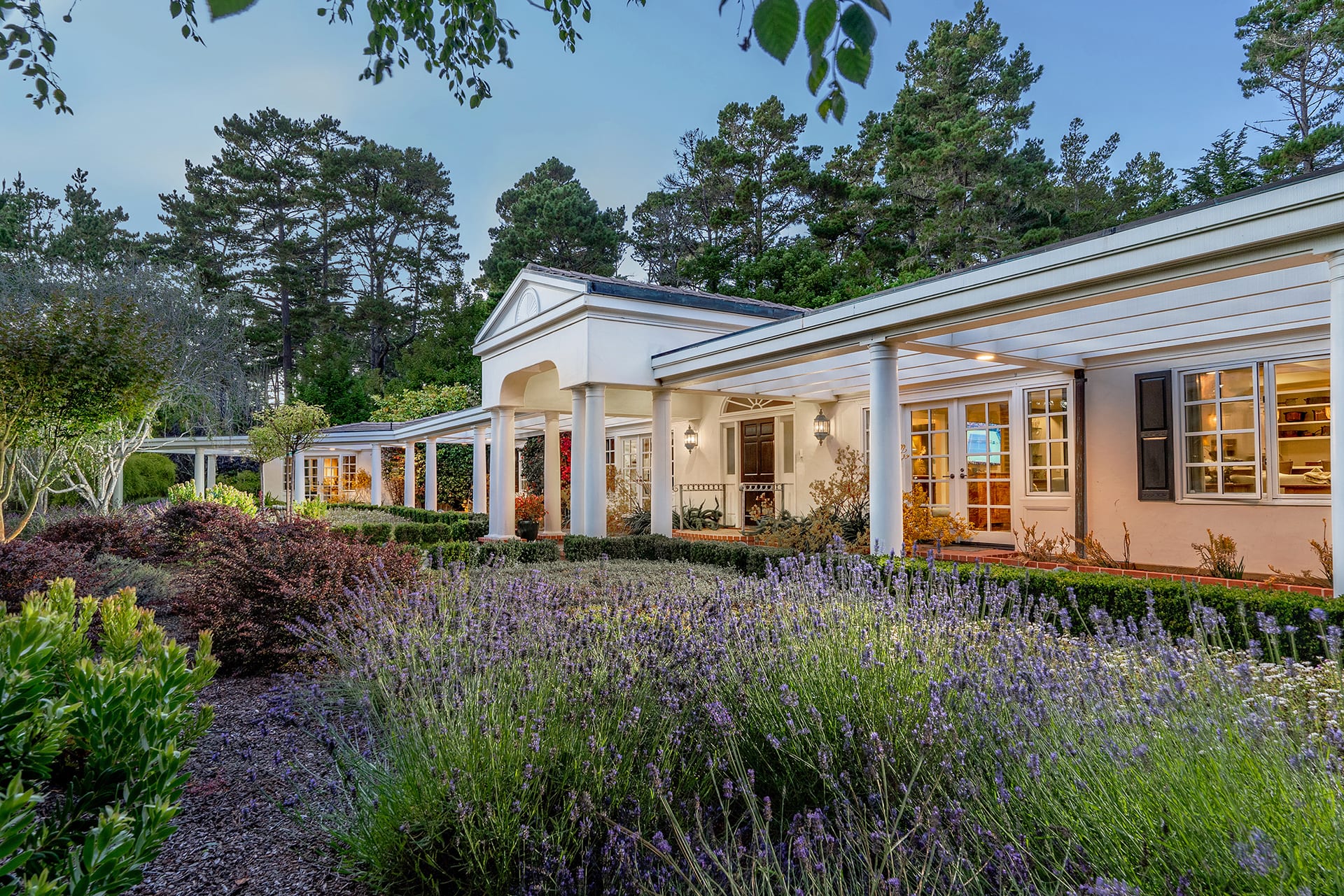 Pebble Beach Haven - 1423 Riata Road