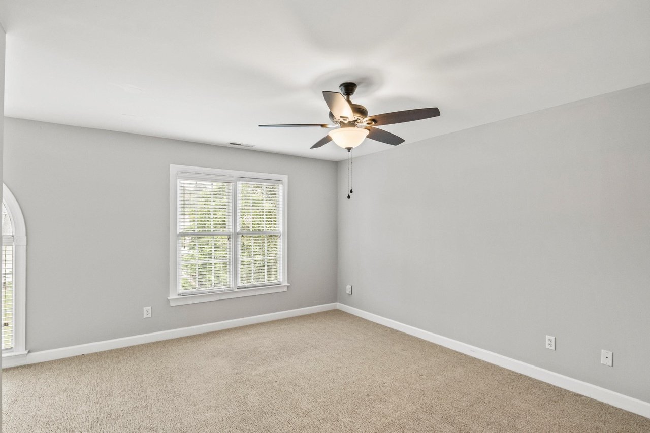 5 Morgans Ridge Ln