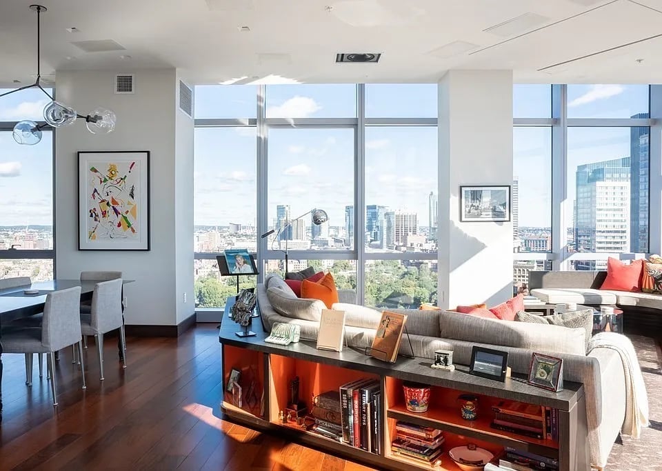 110 Stuart St #Penthouse 04
