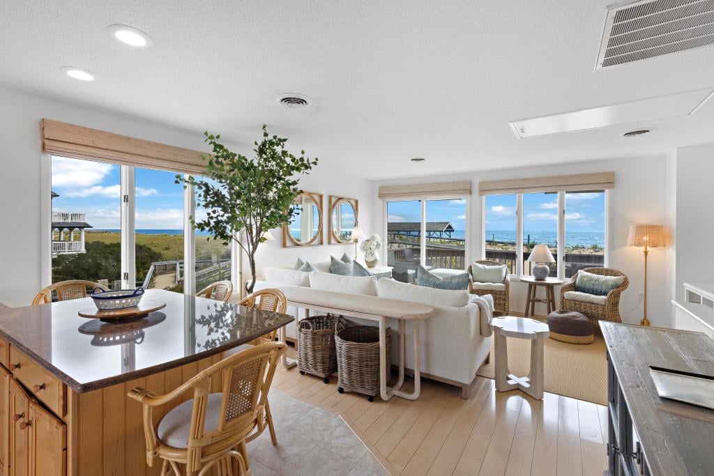 20 Pearl Street Unit 17, Beach Haven