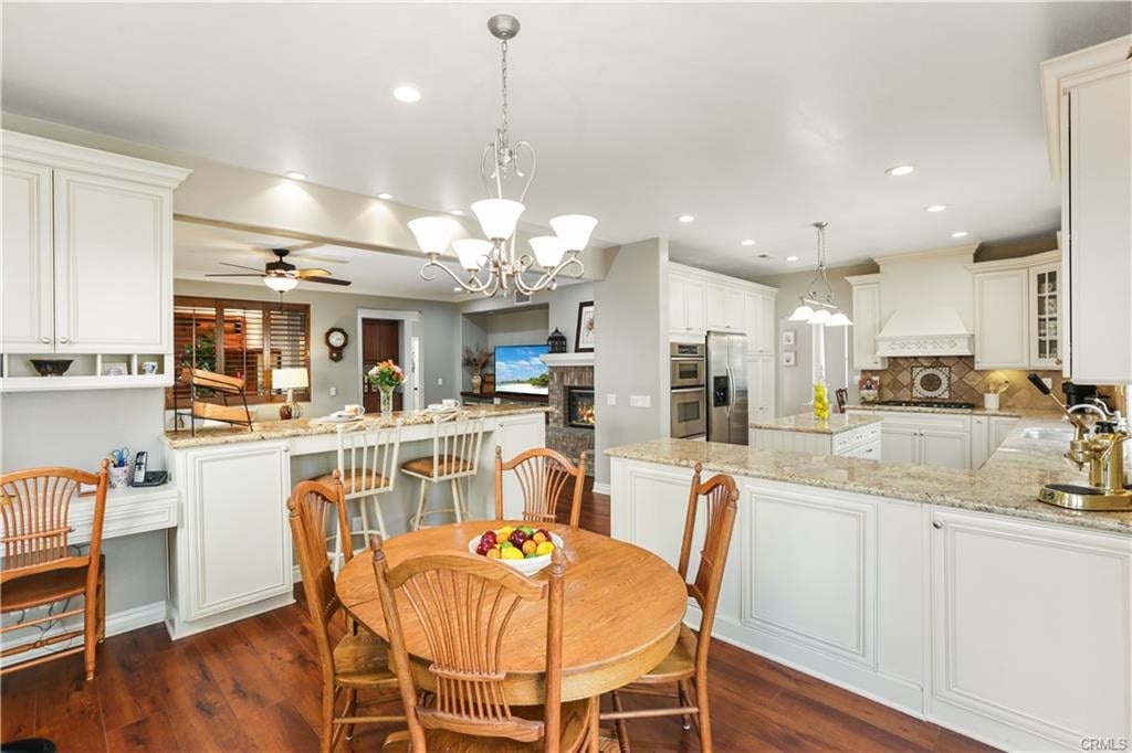 39 Feather Ridge