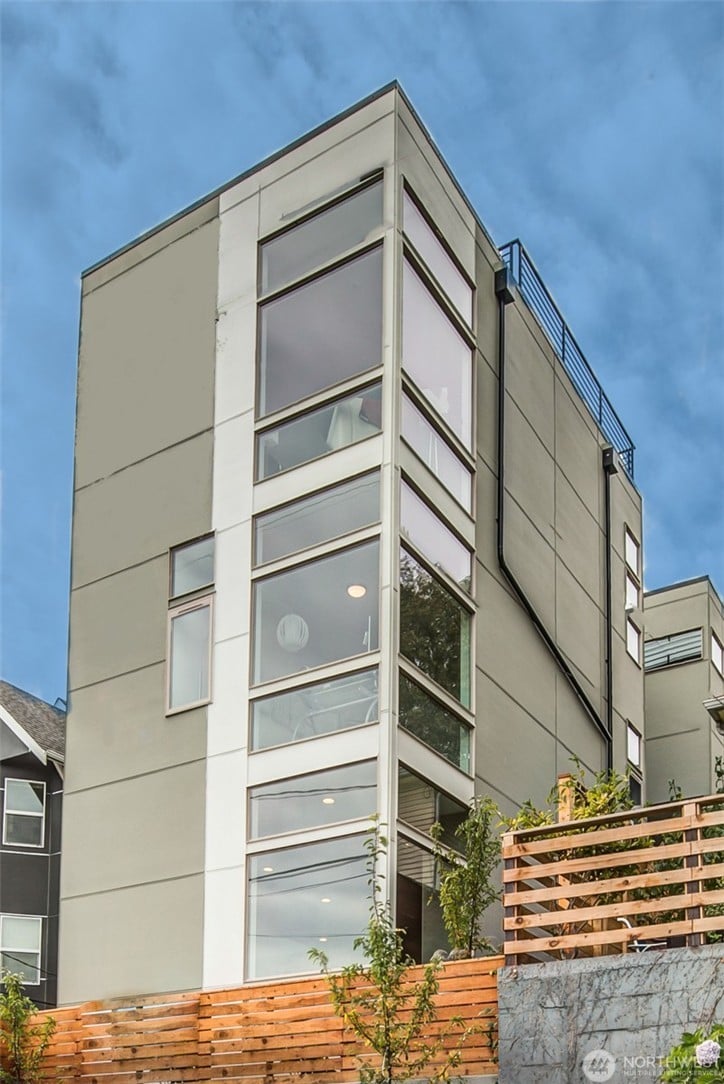 611 B 22nd Avenue