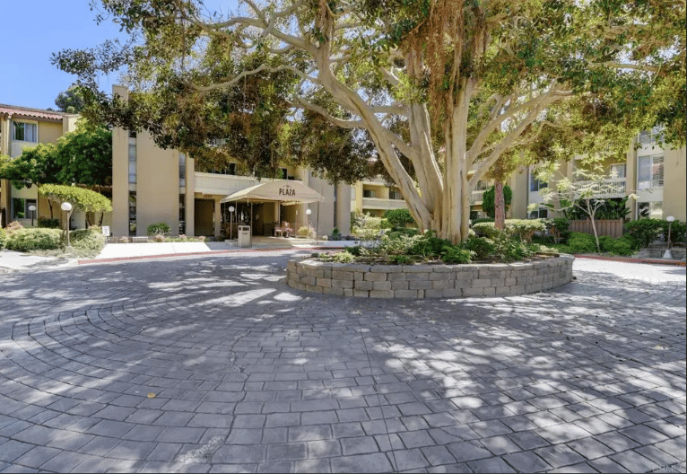 1885 Diamond St #329