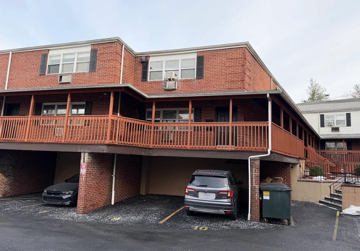 3600 Charles st