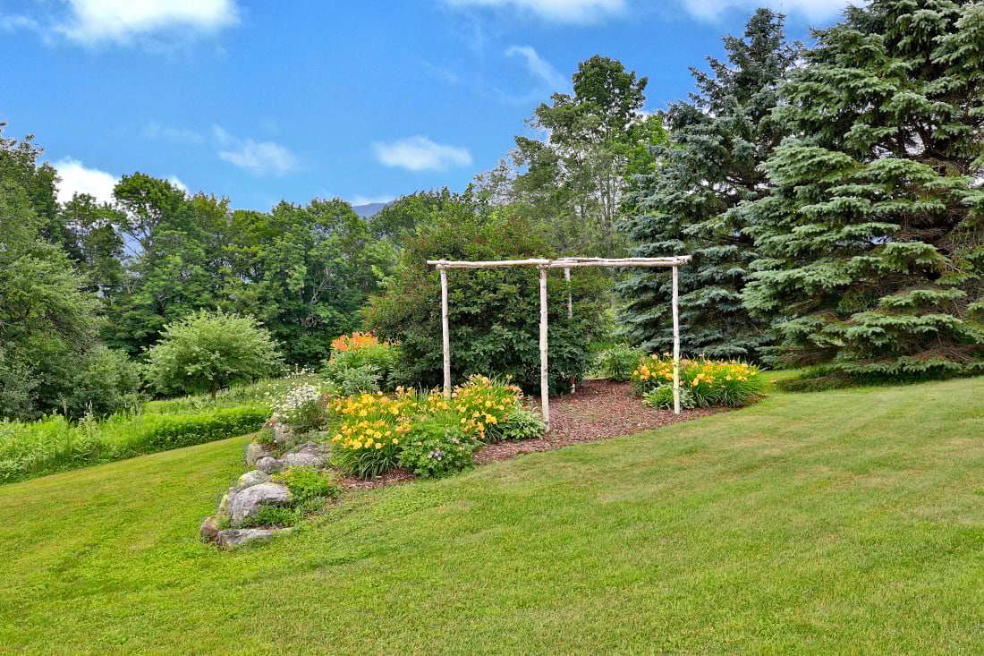 368 Maple Hill Rd