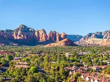 2272 ROADRUNNER Road, Sedona