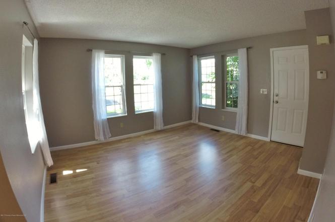 1123 Cara Ct