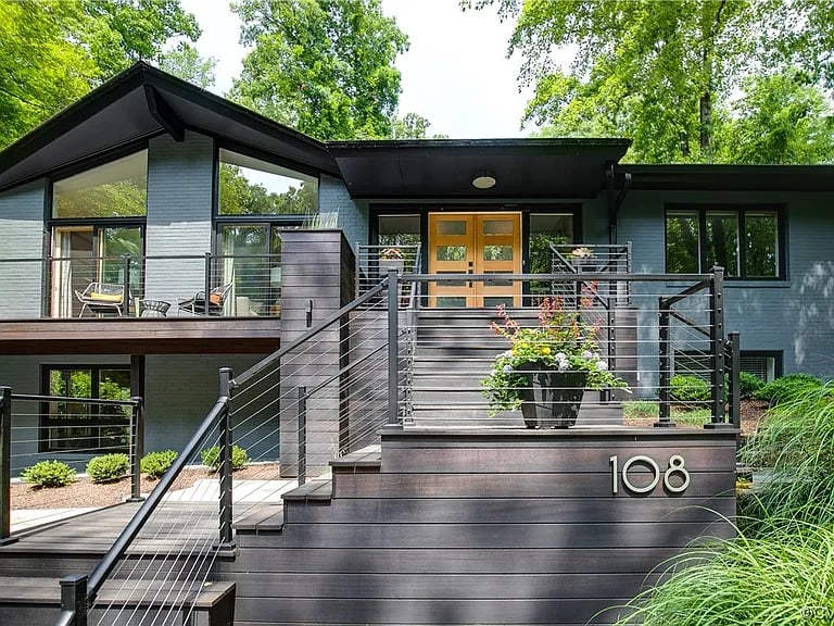 108 Kennondale Ln