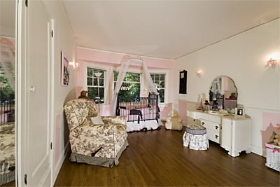 3849 V St. Sacramento, CA 95817