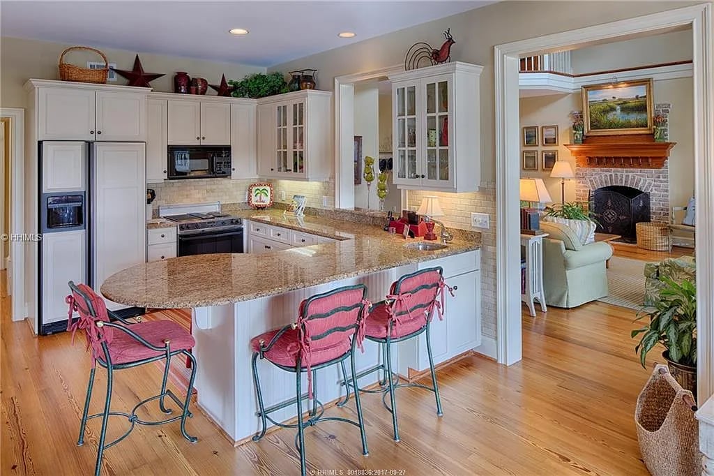 55 Colleton River Dr