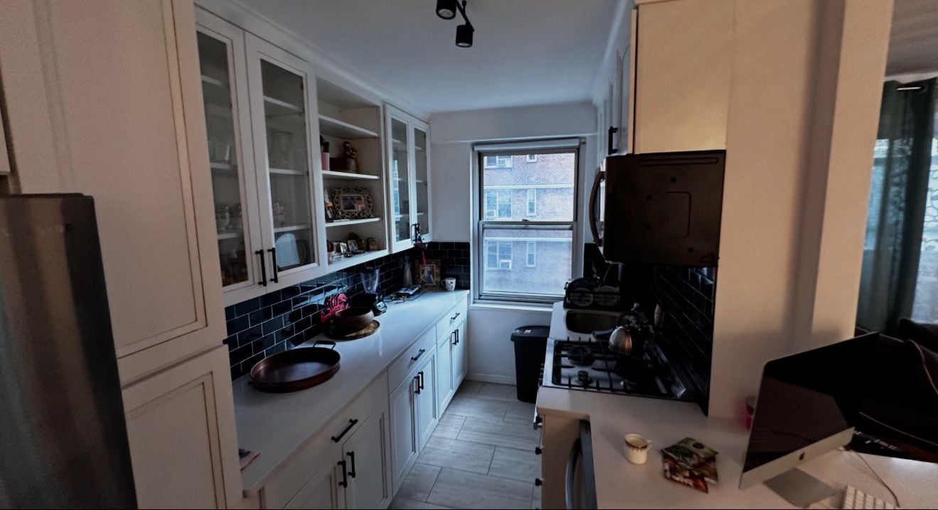 575 Grand Street #E202
