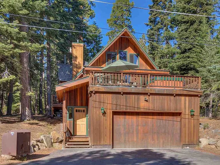 1120 Edelweiss Ln