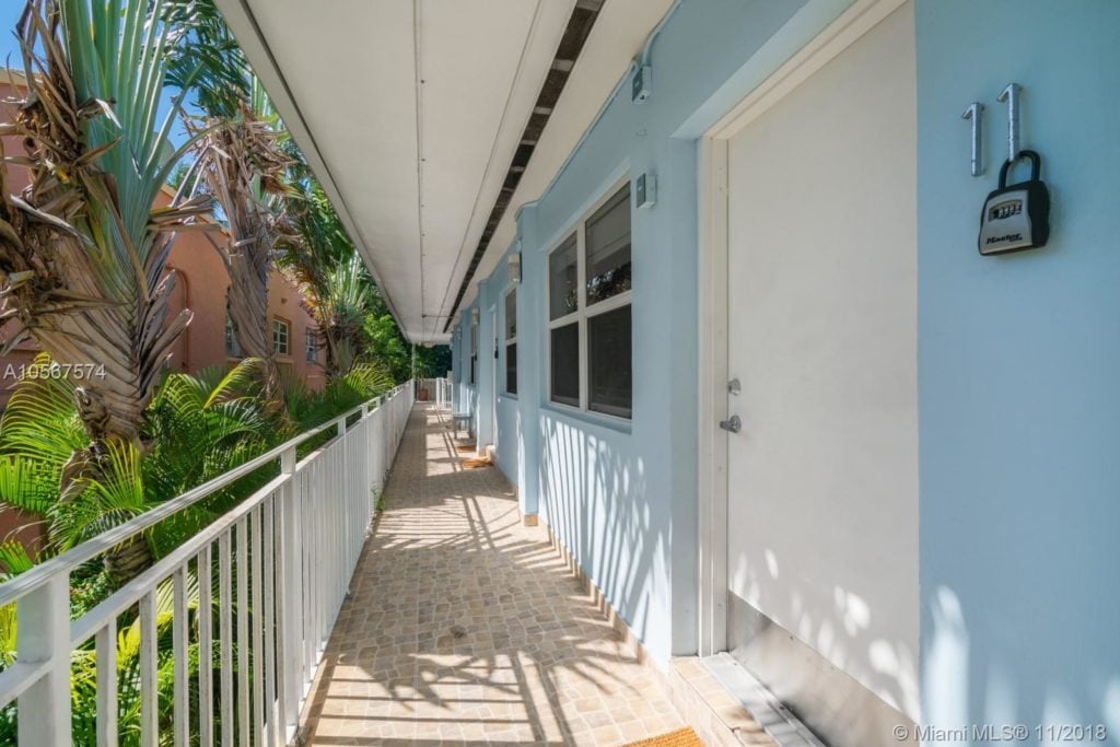 12 Unit Miami Beach Mid-century Building Sells at 751 Meridian by Luca Migliore