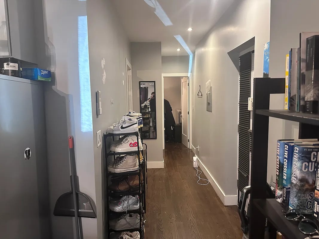 401 Macon St 6