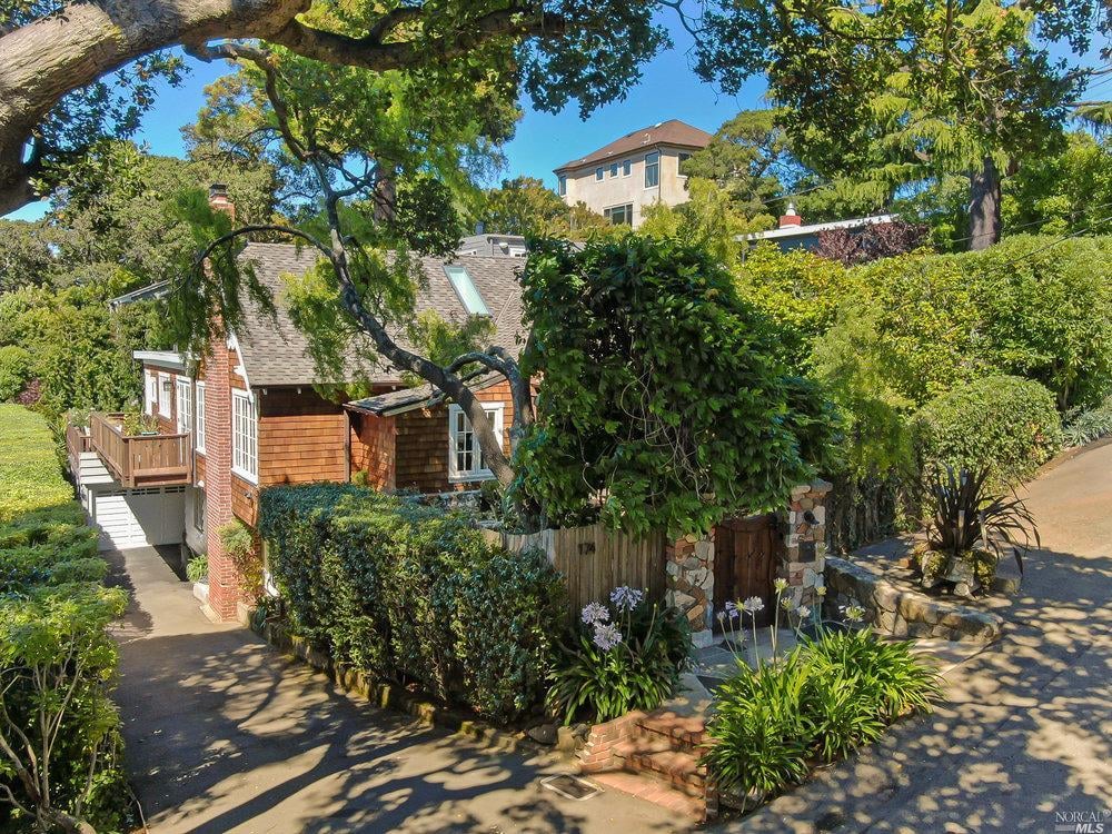 174 San Carlos Ave