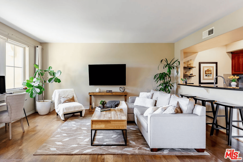 12449 Kling St, #PH1