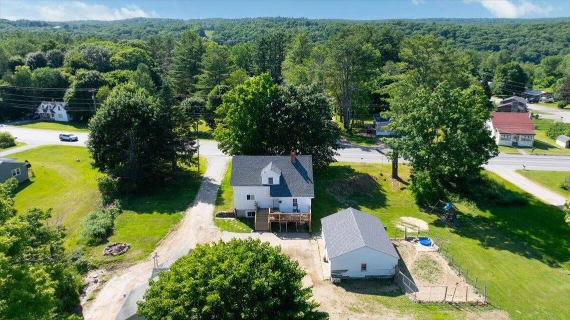 817 Riverside Dr Augusta, ME 04330