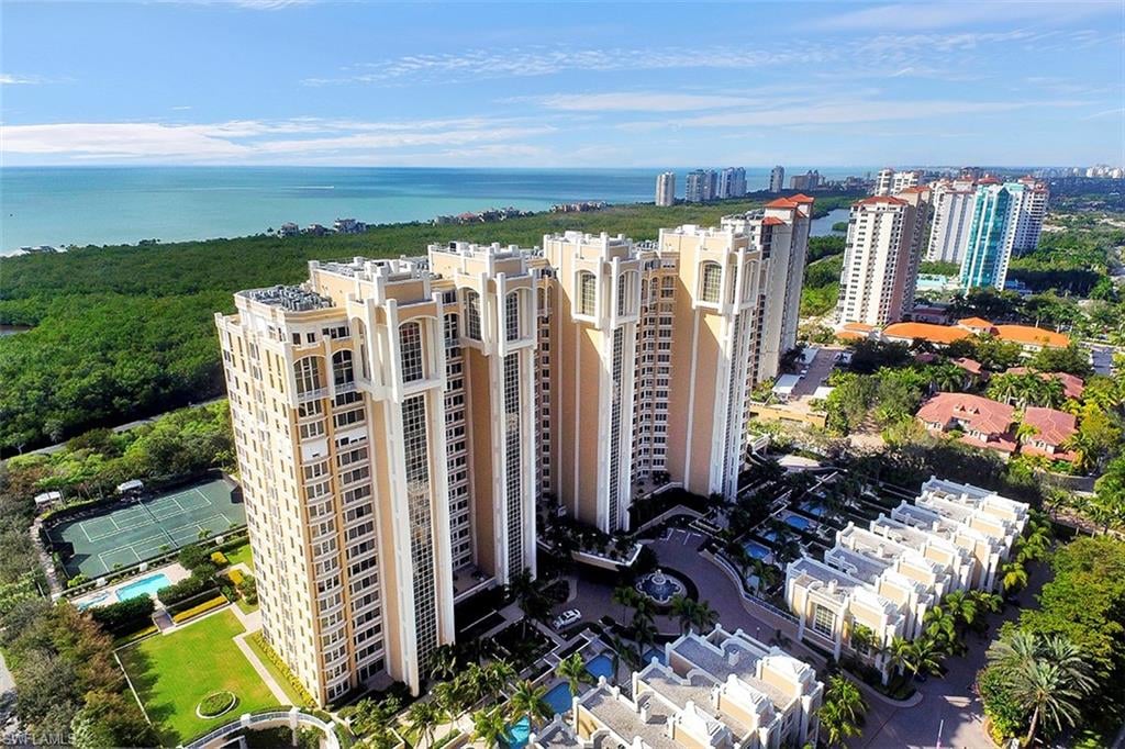 7117 Pelican Bay Blvd Apt 1409