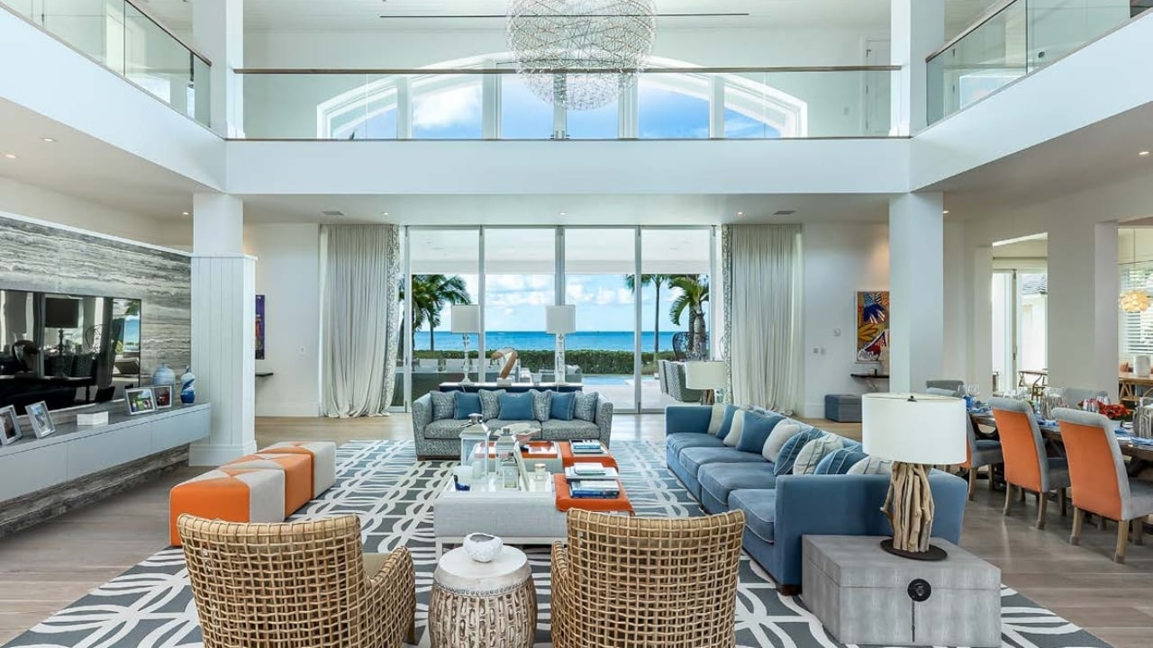 5 Oceans Beachfront Estate