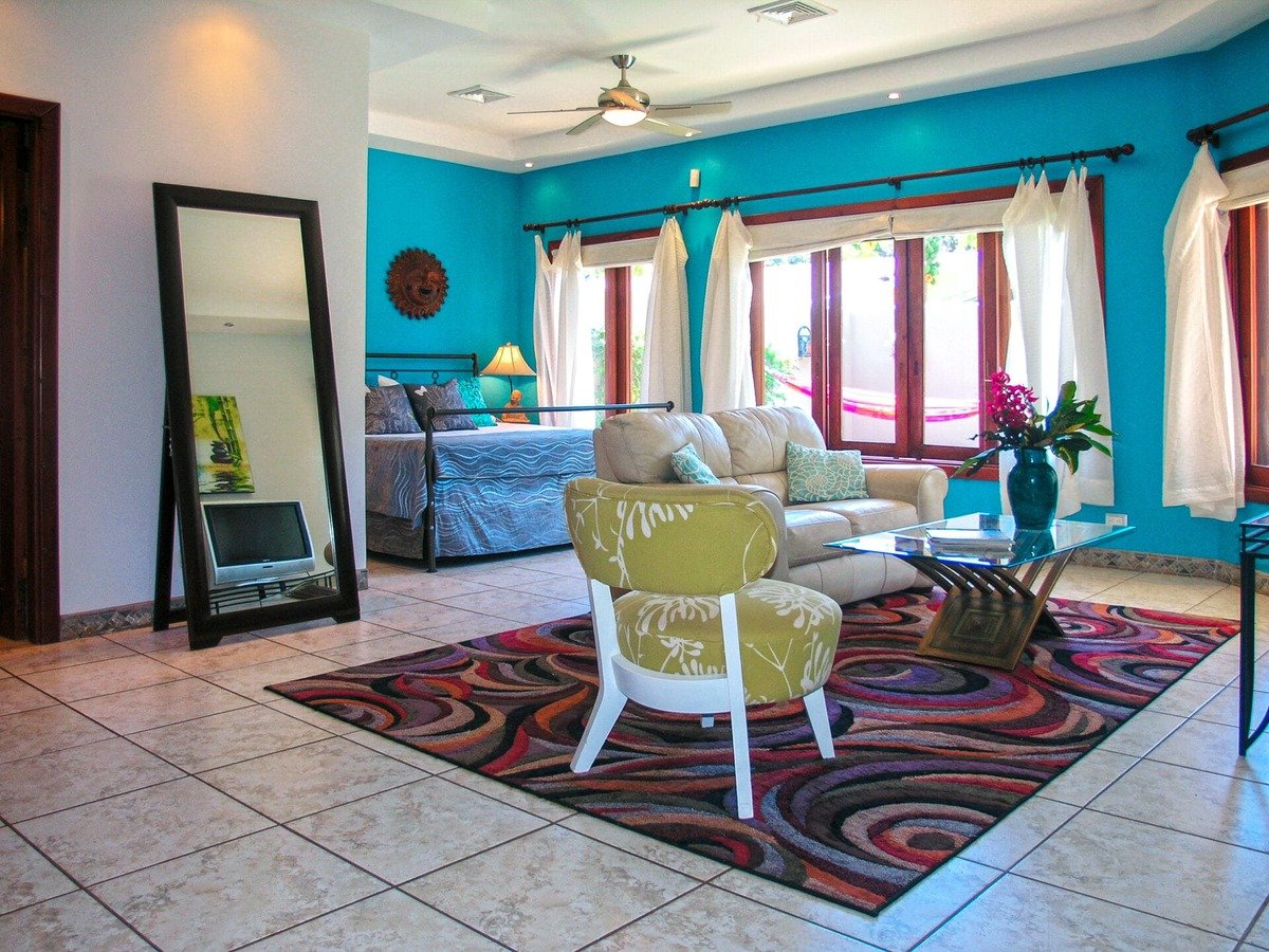 Casa Mot Mot | Fully Furnished, Spacious Pool Home with Garage Close to Beach!