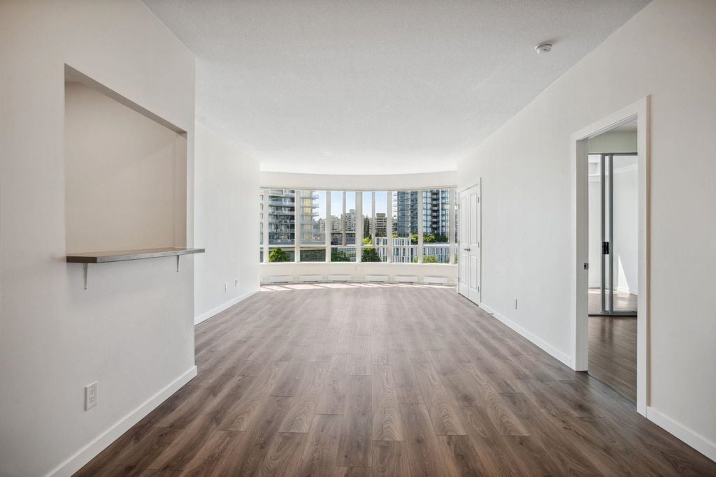 6240 McKay Ave, #605