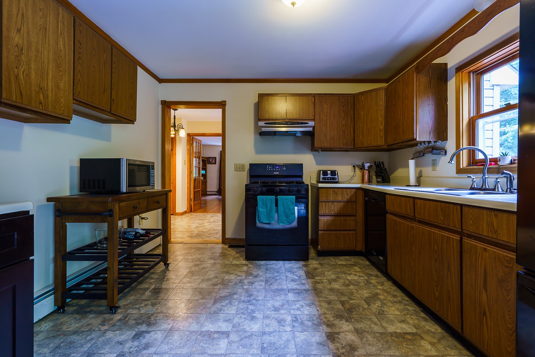 6511 Glen Road