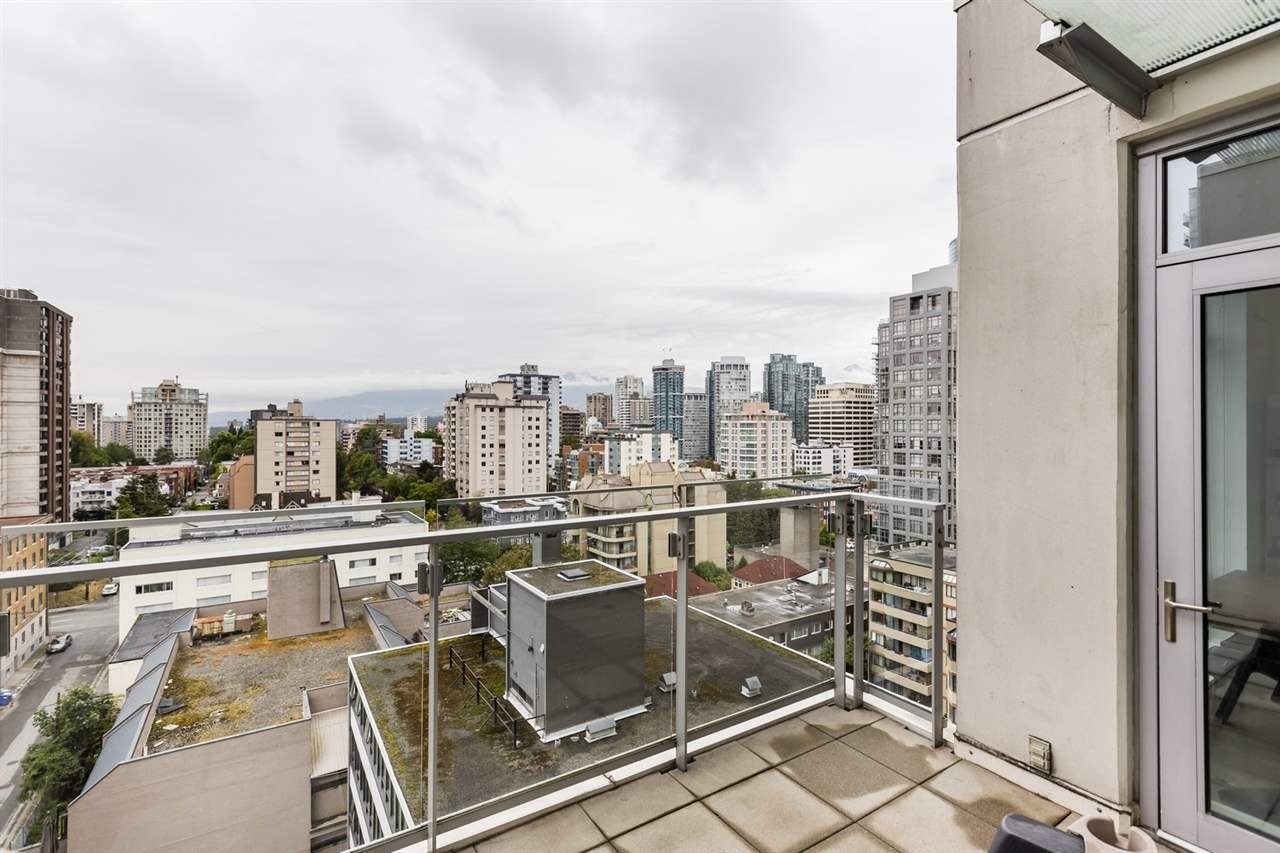 1028 Barclay St, #1406