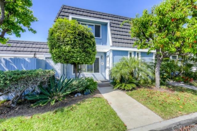 21127 Sailors Bay Ln