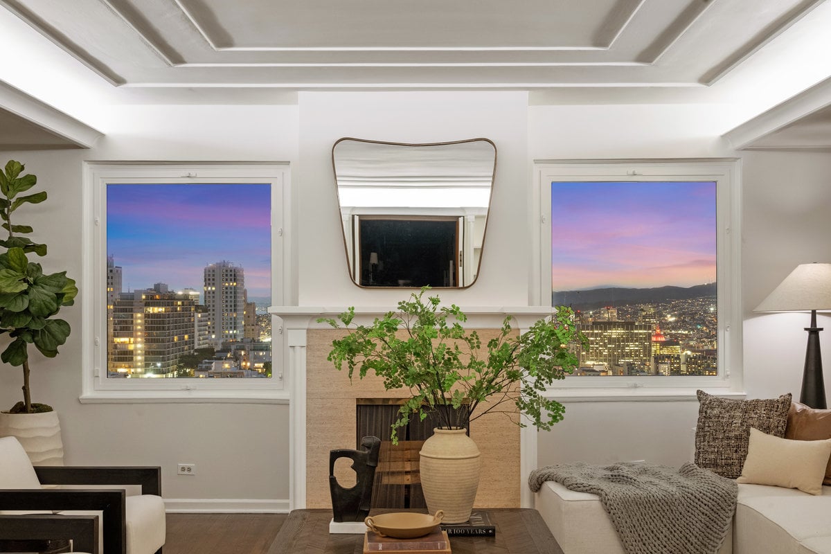 1101 Green Street, 18th Floor