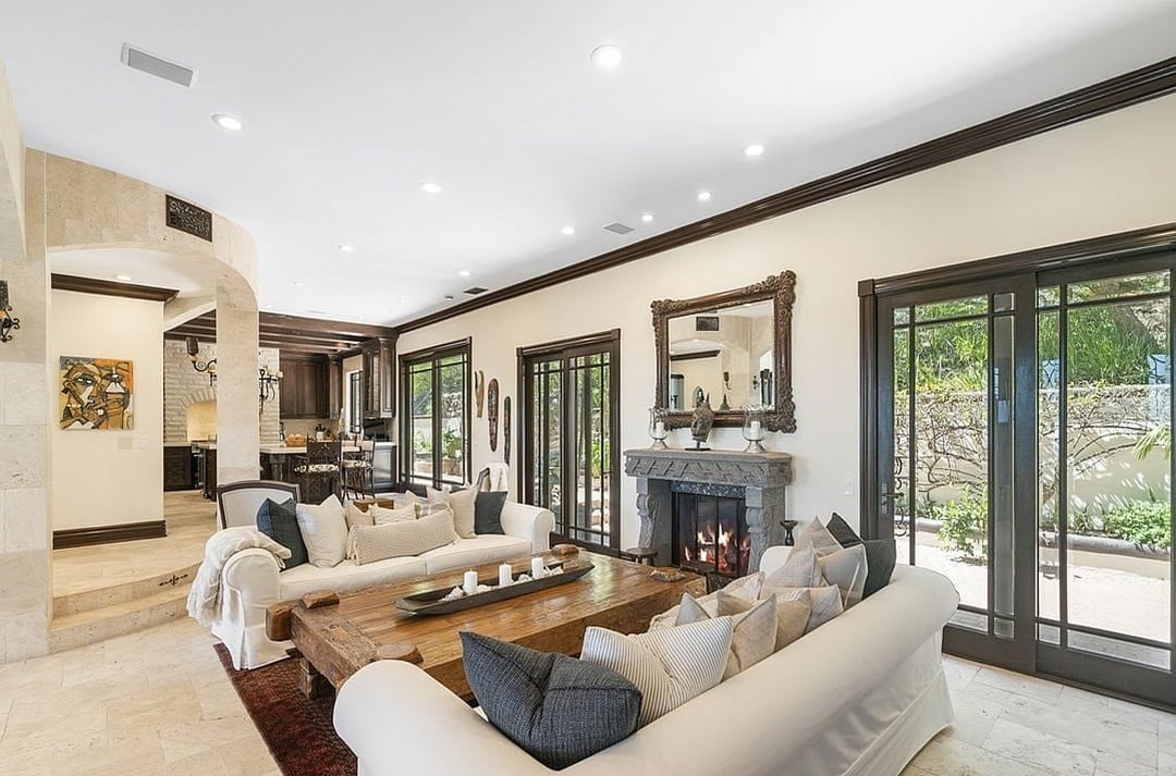 Eminence Villa