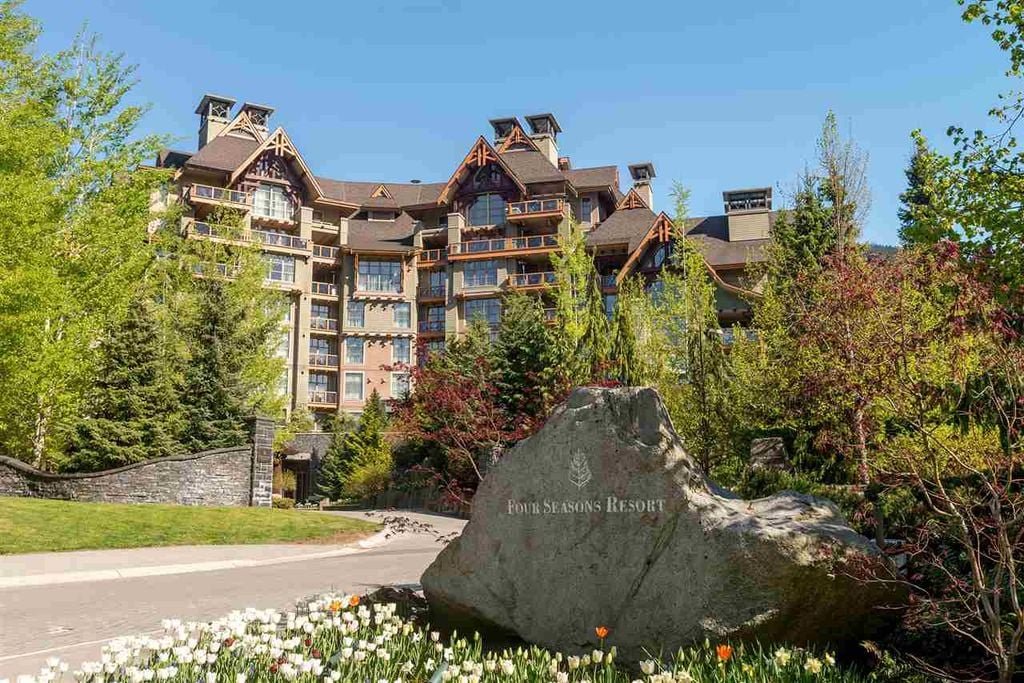 4617 Blackcomb Wy #24