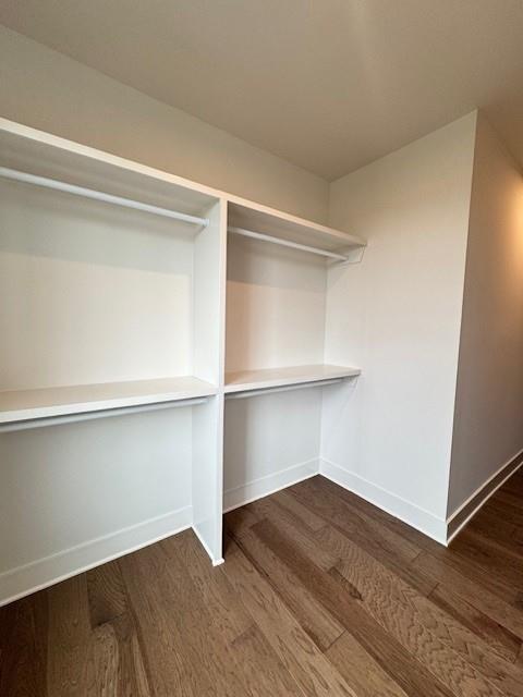 435 Chiswick Cir, #21