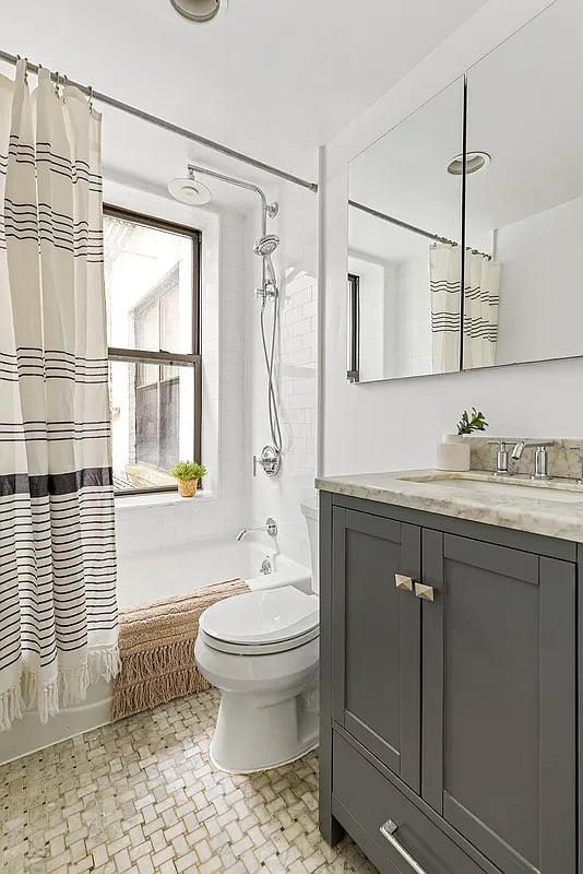 147 S Oxford St, #2C