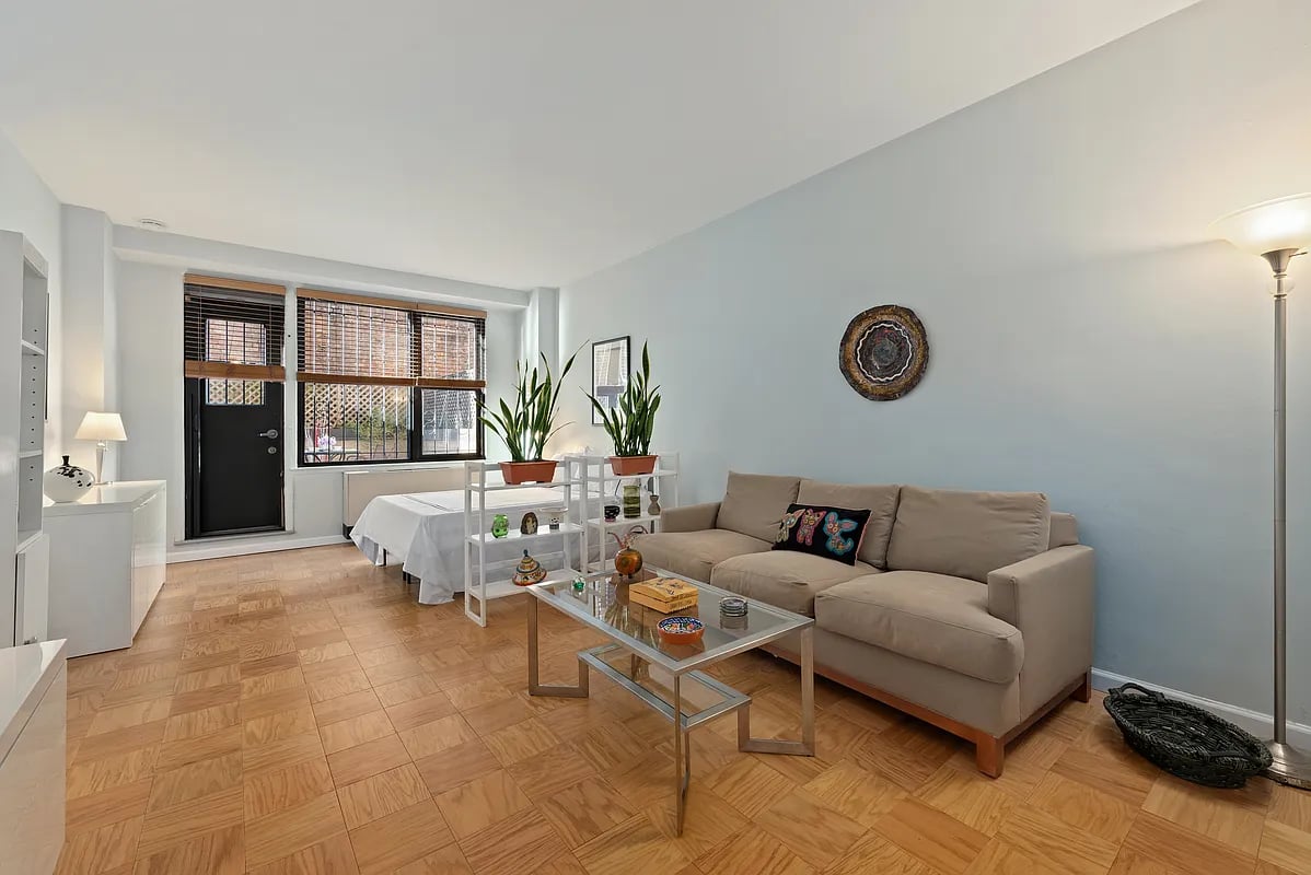 130 East 18th Street #1H