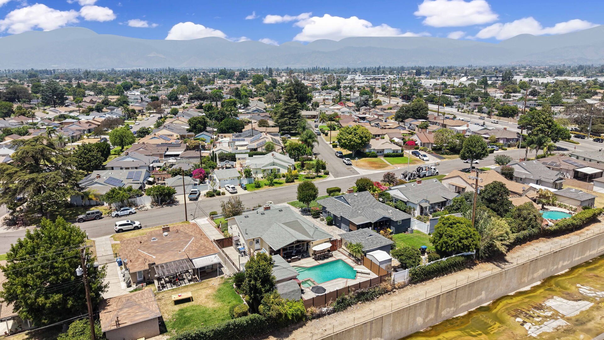 1720 E Walnut Creek Parkway