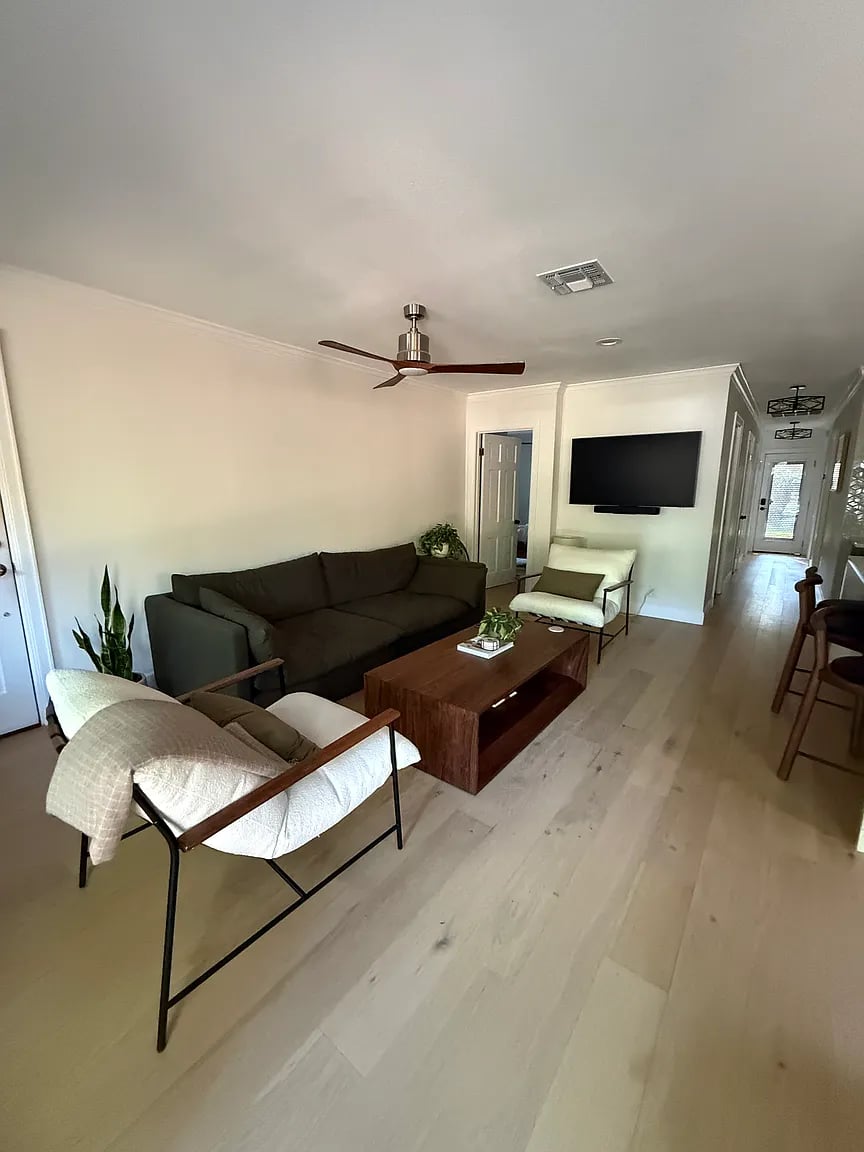 2507 South 6th St, Austin, TX 78704