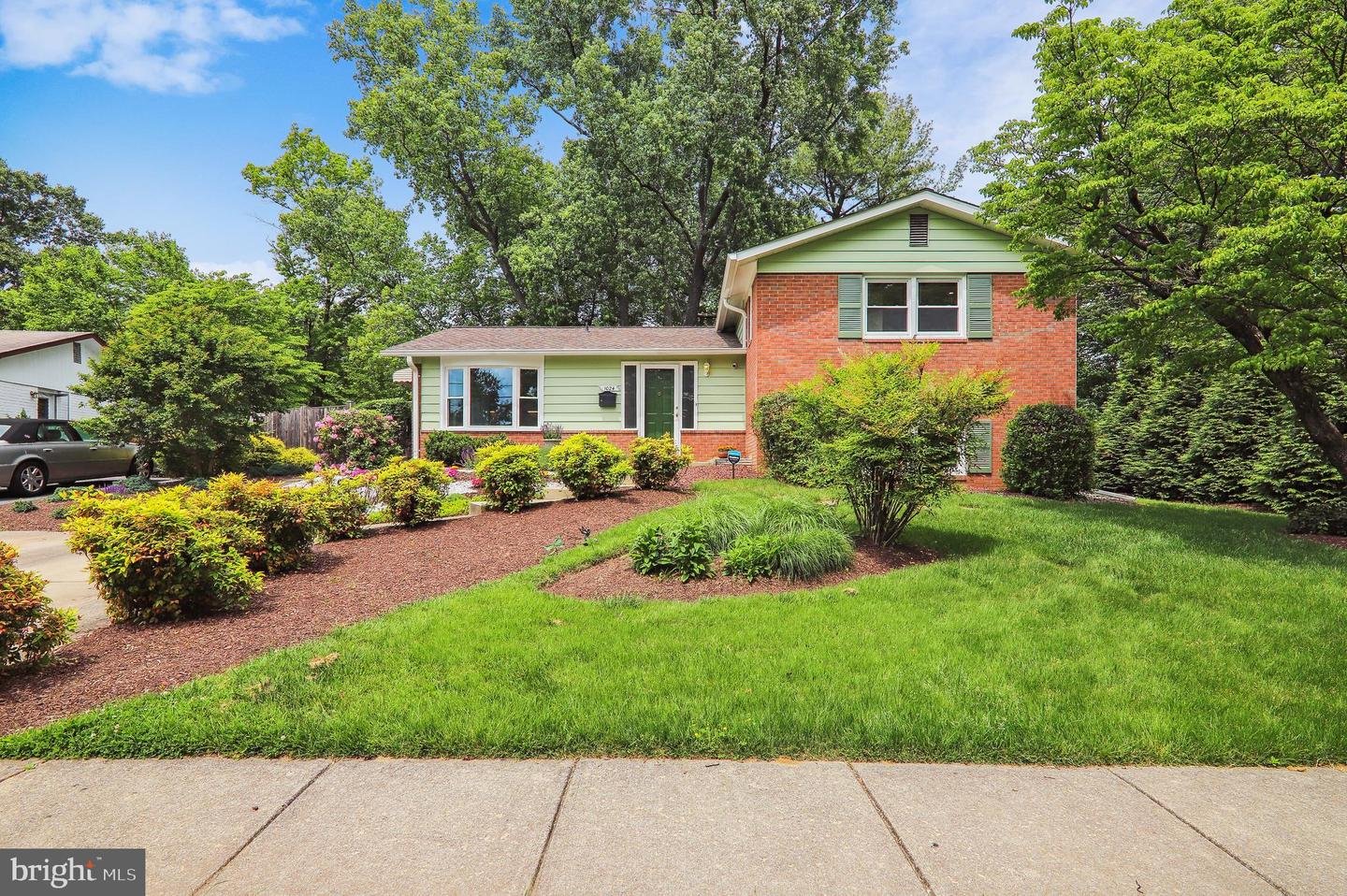 1024 Devere Dr